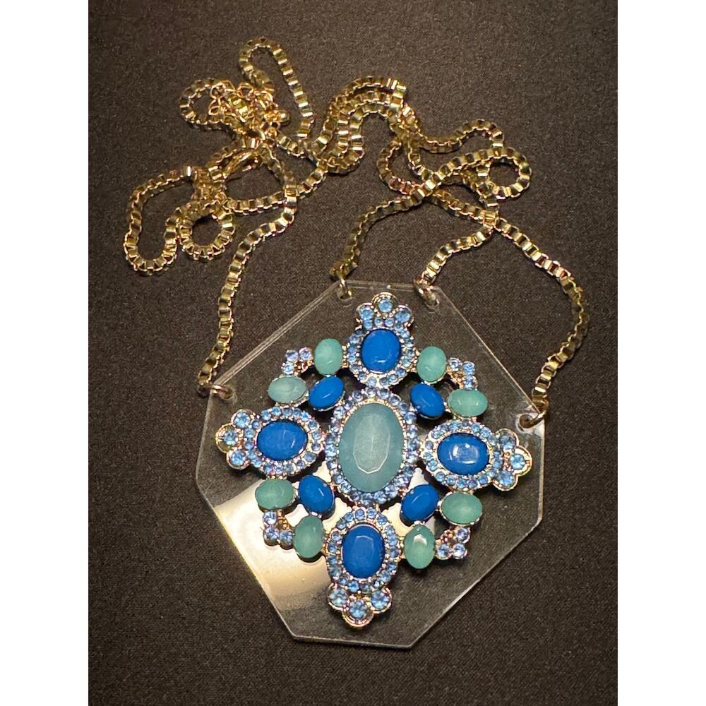 Vintage Rhinestones on Lucite Plate 20in Necklace Box Chain